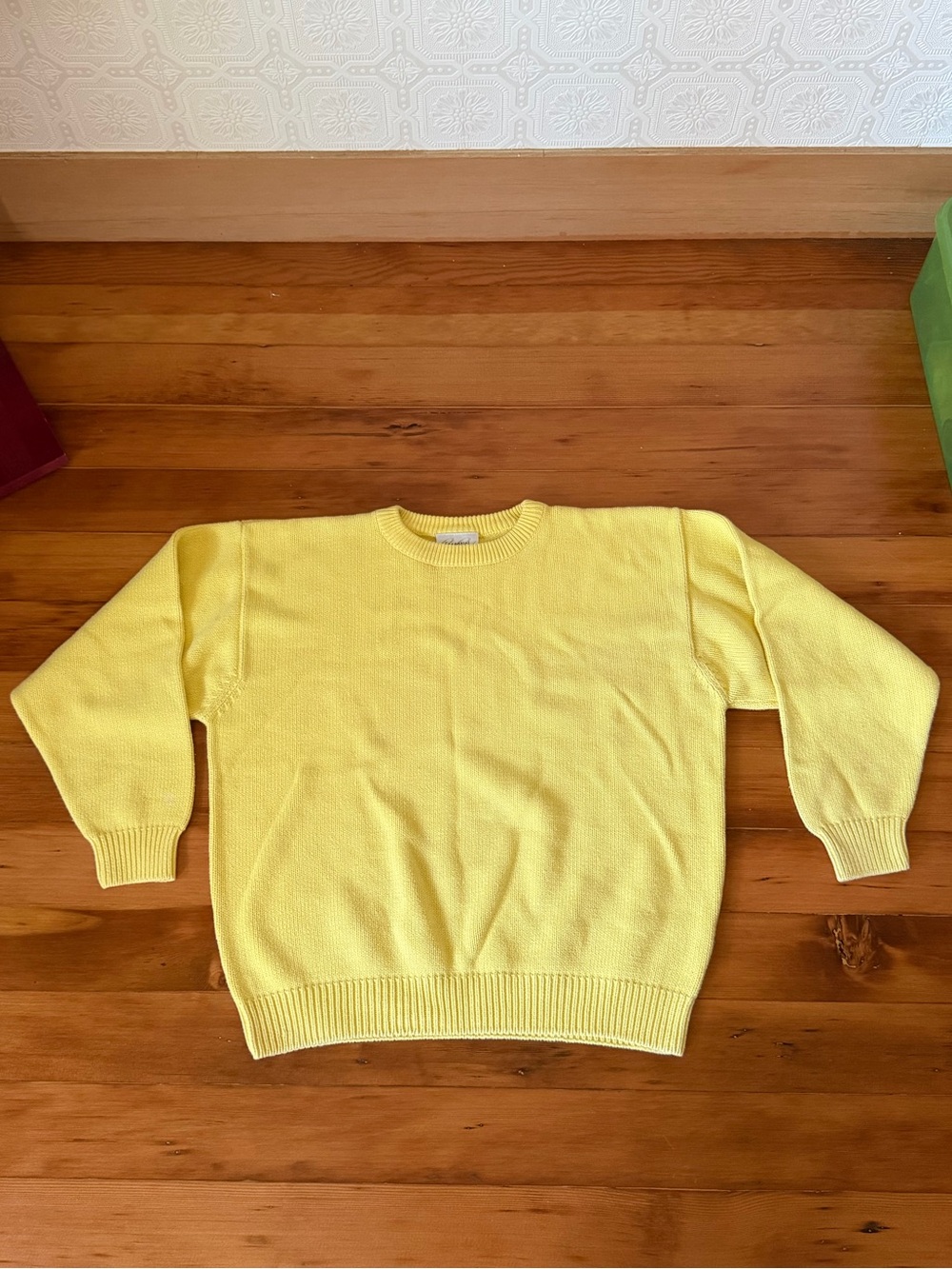Vintage Essential Elements Bright Yellow Crewneck Sweater Size L